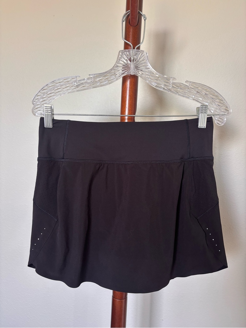 Athleta Womenβs Black Athletic Skirt with Built in Shorts